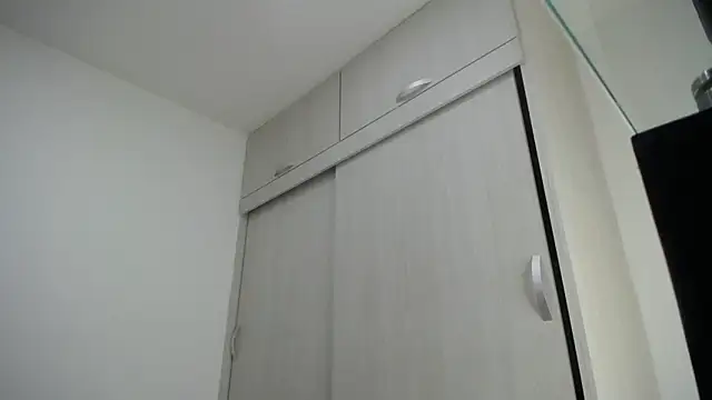 Amelia Debora Antonella online show from 11/26/25, 12:38