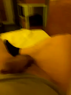 fekedaniel1999 online show from 12/05/25, 08:06