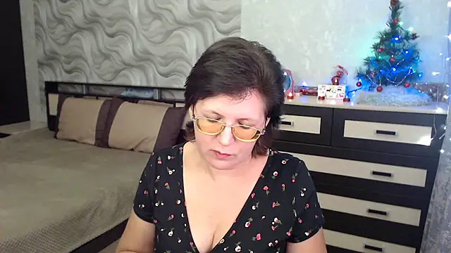 Snapshot of VitaCharm chatting on 01/07/25, 08:31 VitaCharm online show from 01/07/25, 08:31