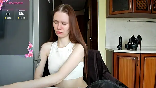 EmilySoul online show from 04/18/26, 01:52