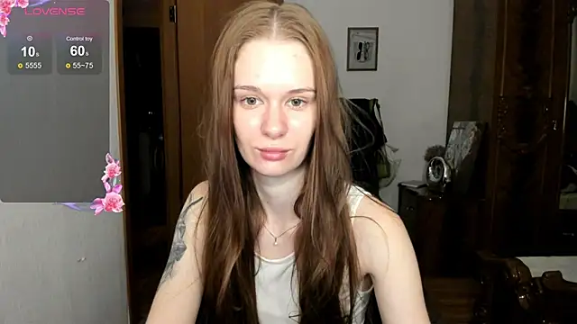 Snapshot of EmilySoul chatting on 06/04/26, 06:23 EmilySoul online show from 06/04/26, 06:23
