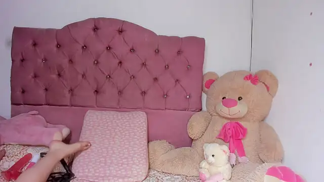 Dana Jeins online show from 03/13/26, 02:22