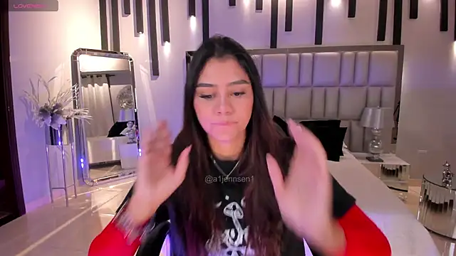 AllyJensen online show from 11/06/25, 10:19