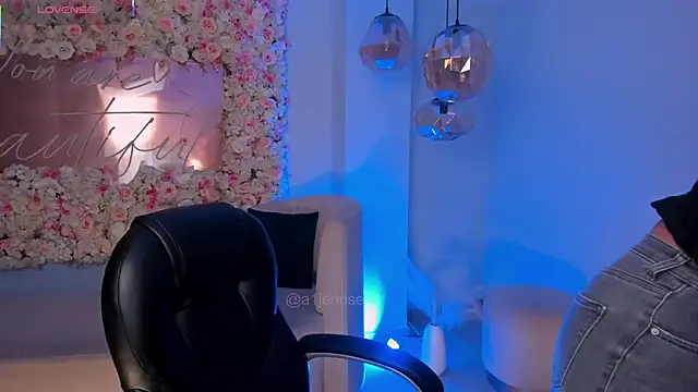 AllyJensen online show from 11/22/25, 10:25