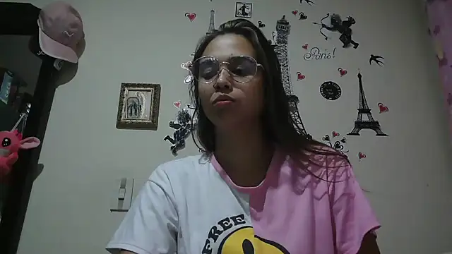 trianabell online show from 04/18/26, 11:49