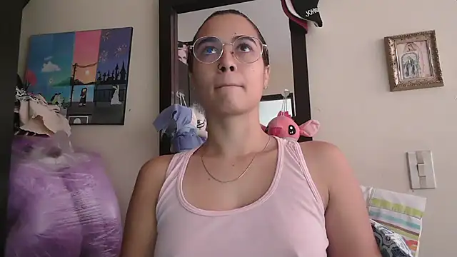 trianabell online show from 04/09/26, 04:24