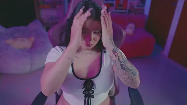 sensualkattt online show from 11/24/25, 01:49