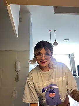 sensualkattt online show from 03/22/25, 07:09