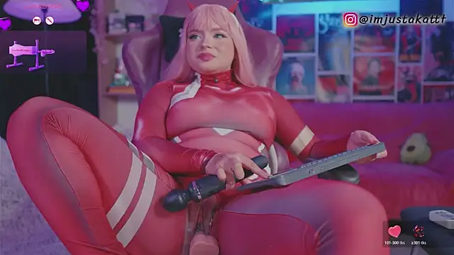 sensualkattt online show from 01/17/26, 02:04