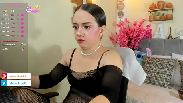 Snapshot of Alexia_Sweet_x chatting on 07/08/26, 11:00 Alexia Sweet x online show from 07/08/26, 11:00