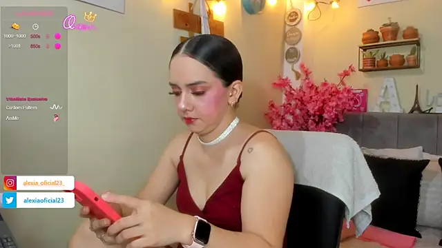 Snapshot of Alexia_Sweet_x chatting on 07/11/26, 12:27 Alexia Sweet x online show from 07/11/26, 12:27