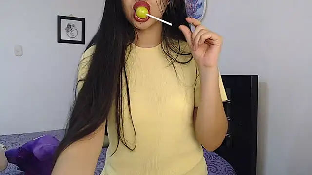 Snapshot of angelbeat_ chatting on 02/13/25, 11:26 angelbeat  online show from 02/13/25, 11:26