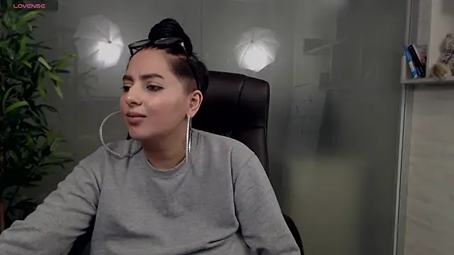 BustyAllyy online show from 03/19/25, 01:43