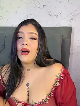 Snapshot of Brhiana_Williamms chatting on 06/14/26, 02:18 Brhiana Williamms online show from 06/14/26, 02:18
