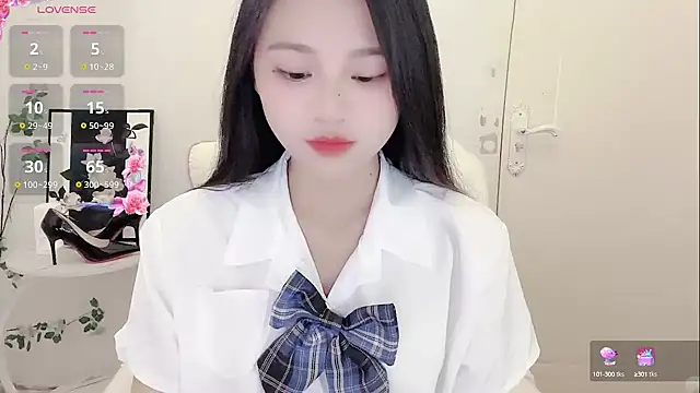 Snapshot of BEGONIA-- chatting on 12/06/24, 07:15 BEGONIA-- online show from 12/06/24, 07:15