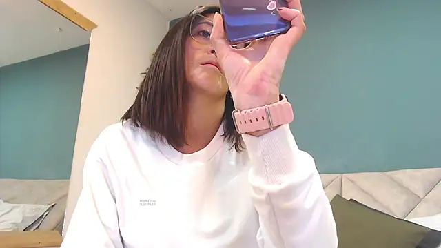 SharisWillian online show from 02/19/26, 03:36