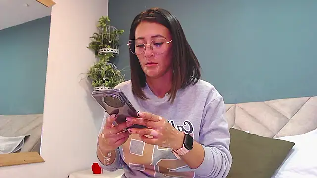 SharisWillian online show from 01/14/26, 03:43