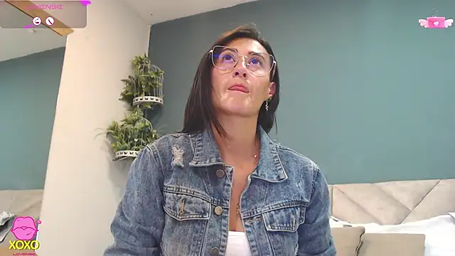 SharisWillian online show from 04/02/26, 04:08