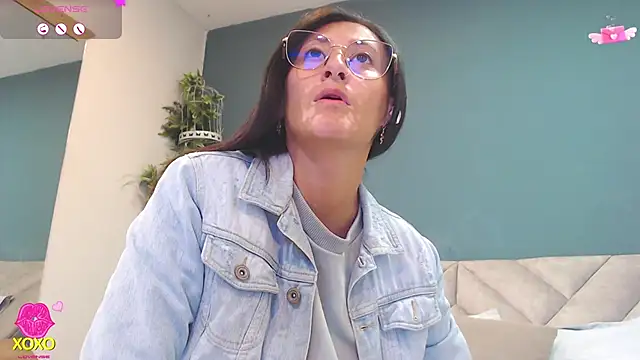 SharisWillian online show from 03/21/26, 03:41