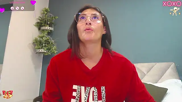 SharisWillian online show from 11/14/25, 03:10