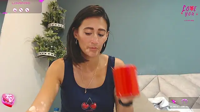 SharisWillian online show from 05/09/26, 03:04