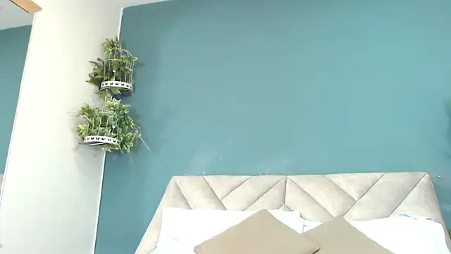 Snapshot of SharisWillian chatting on 06/10/26, 03:41 SharisWillian online show from 06/10/26, 03:41