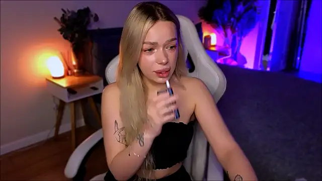 Lily Yin online show from 02/26/26, 05:51