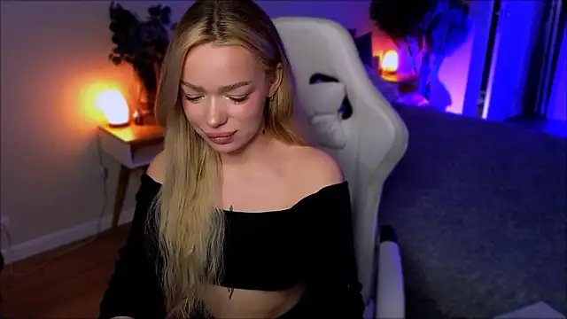 Lily Yin online show from 04/22/26, 05:47