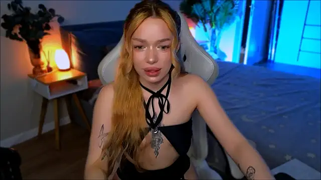 Lily Yin online show from 05/23/26, 06:01