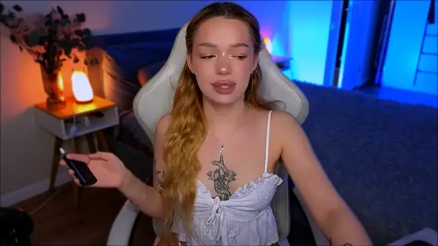 Lily Yin online show from 06/23/26, 05:49