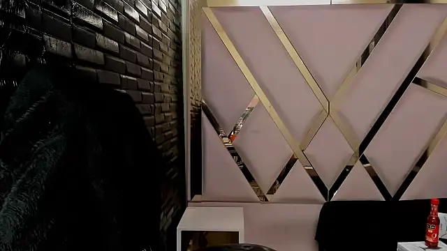 DaianaLutz online show from 11/22/25, 01:04