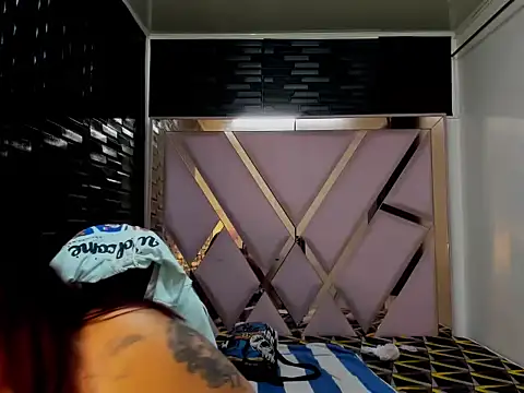 DaianaLutz online show from 11/05/25, 01:36