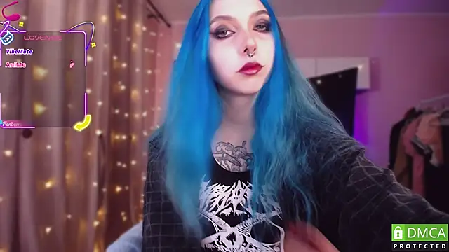 JustMeowGirl online show from 11/02/25, 04:28