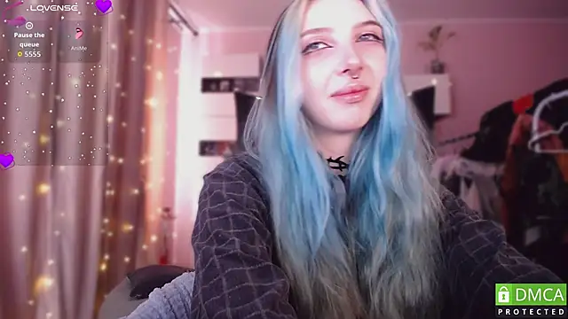 JustMeowGirl online show from 03/06/26, 05:46