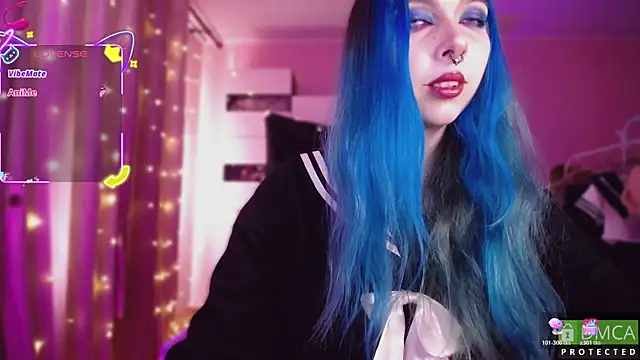 JustMeowGirl online show from 11/01/25, 04:41