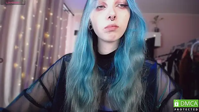 JustMeowGirl online show from 02/18/26, 04:43