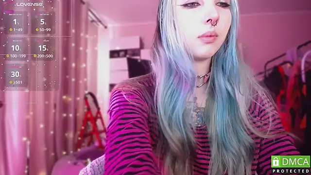 JustMeowGirl online show from 04/10/26, 06:09