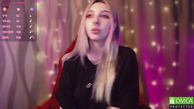 JustMeowGirl online show from 02/11/25, 04:11