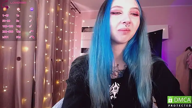 JustMeowGirl online show from 11/14/25, 04:49