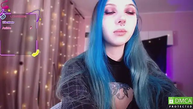 JustMeowGirl online show from 11/10/25, 04:17