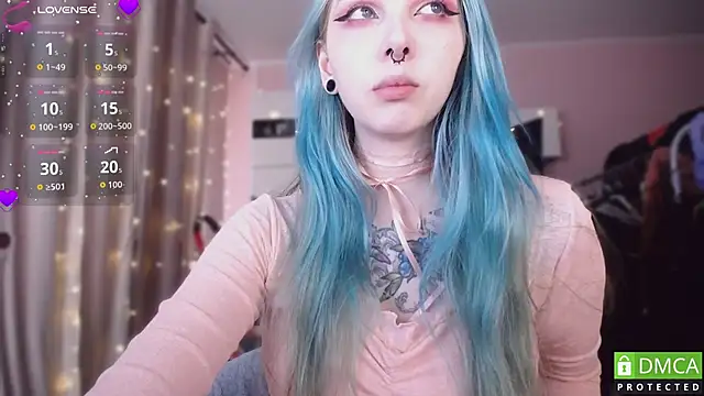 JustMeowGirl online show from 03/28/26, 04:57