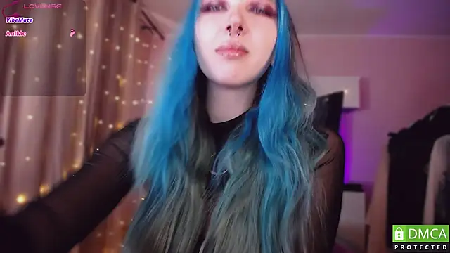 JustMeowGirl online show from 12/05/25, 04:55