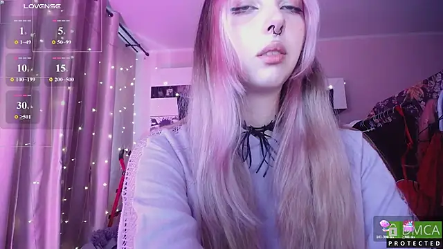 JustMeowGirl online show from 05/24/26, 04:56