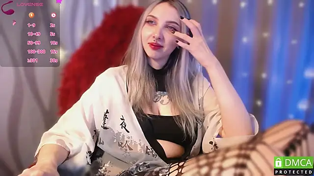 JustMeowGirl online show from 02/28/25, 05:48