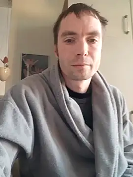 Schnubby1 online show from 01/16/25, 01:14