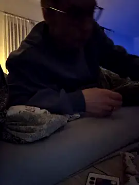 Schnubby1 online show from 03/14/25, 07:12