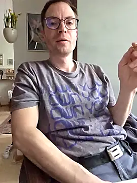 Schnubby1 online show from 02/24/25, 03:42