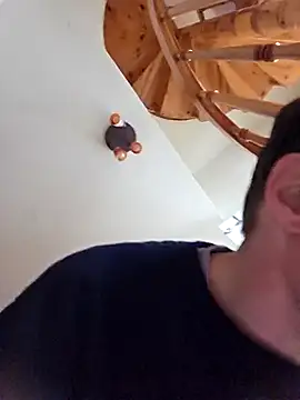 Schnubby1 online show from 02/25/25, 11:32