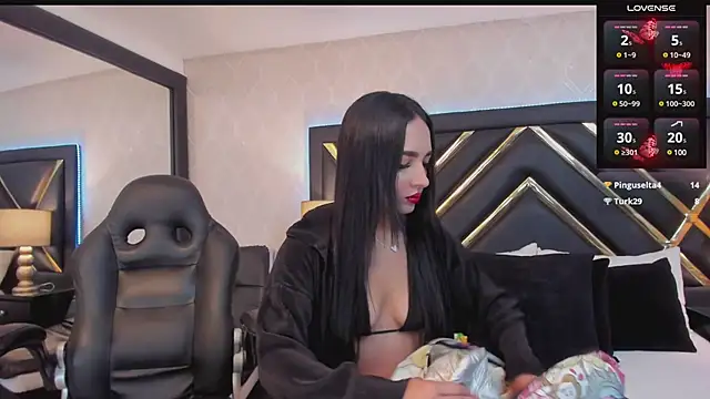 MiaSweeths online show from 01/25/25, 12:05