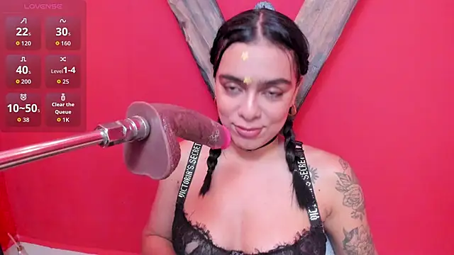 Foxy Assh  online show from 05/02/26, 03:34